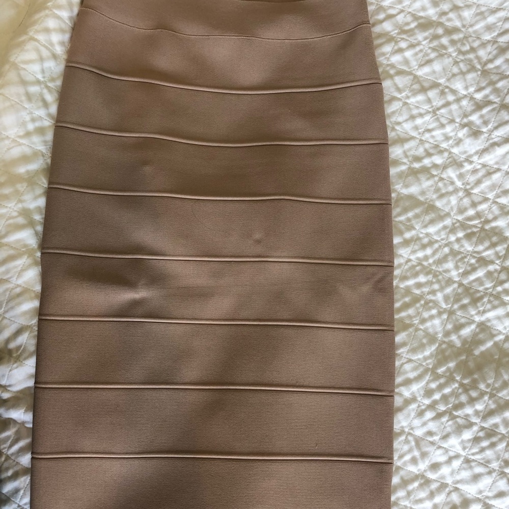 Nude/tan BCBG bandage skirt